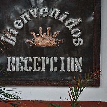 Hotel&Suites Villa del Sol Morelia Esterno foto