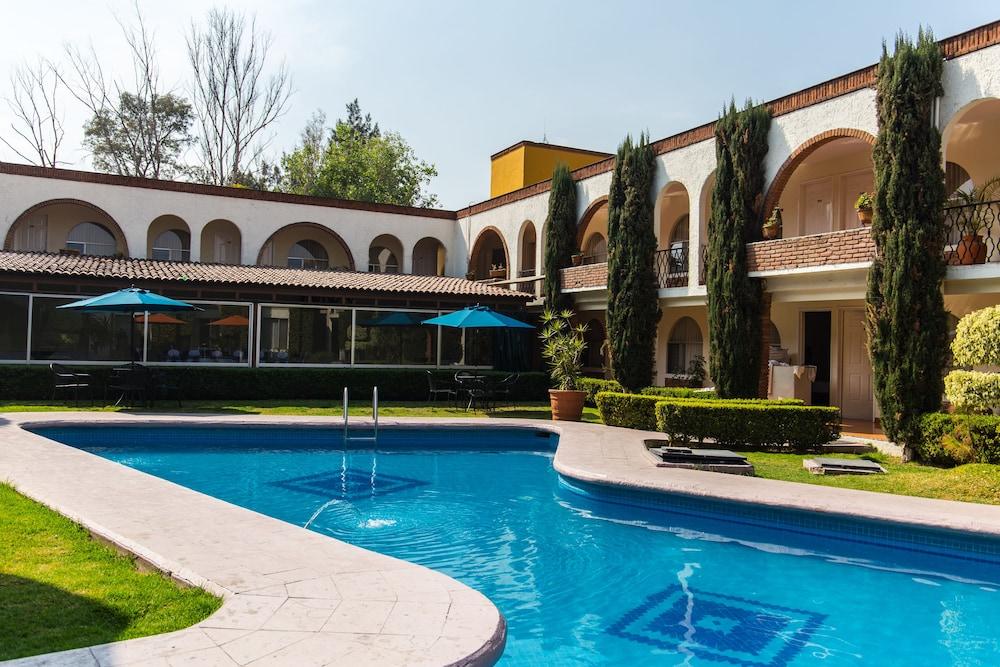 Hotel&Suites Villa del Sol Morelia Esterno foto