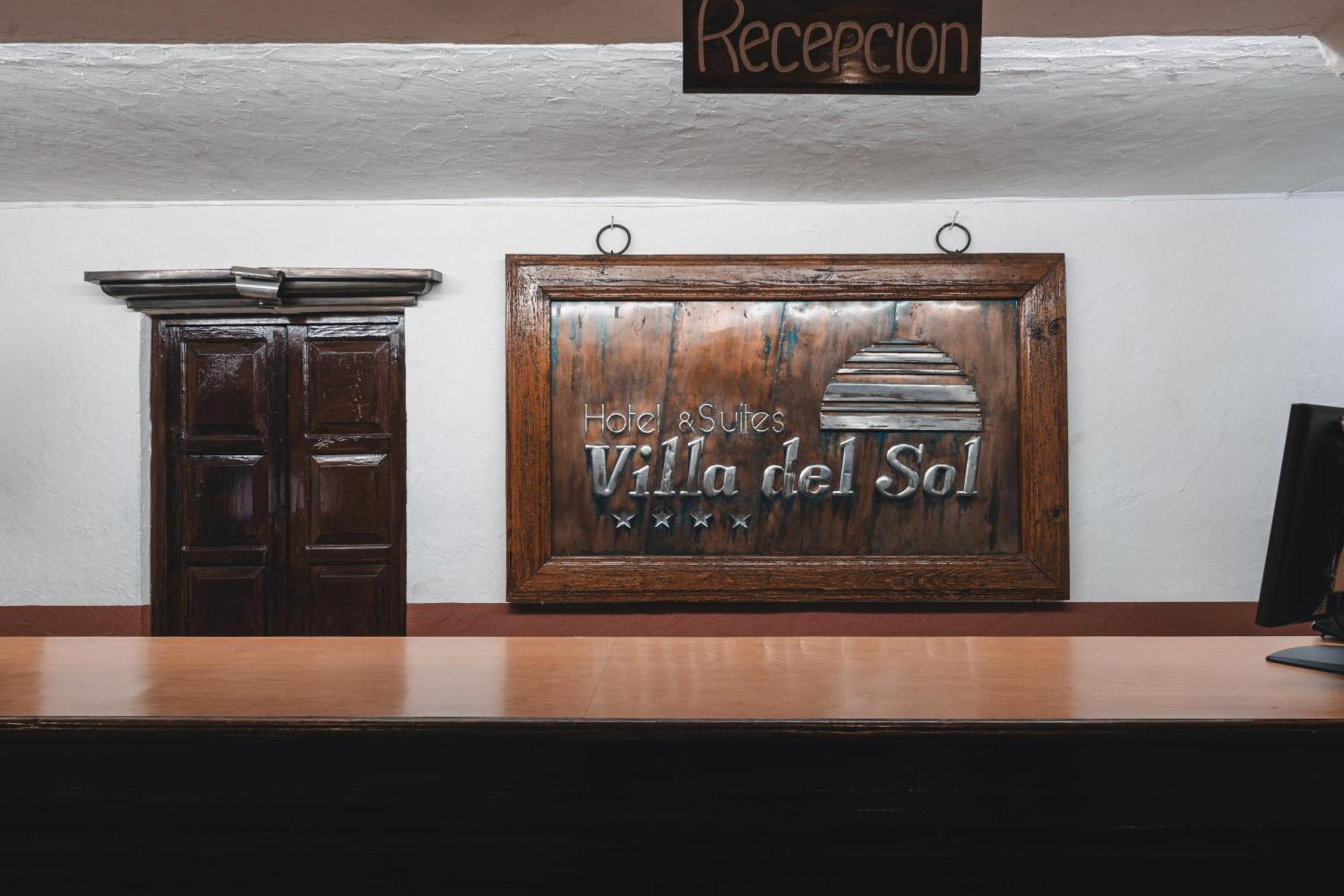 Hotel&Suites Villa del Sol Morelia Esterno foto
