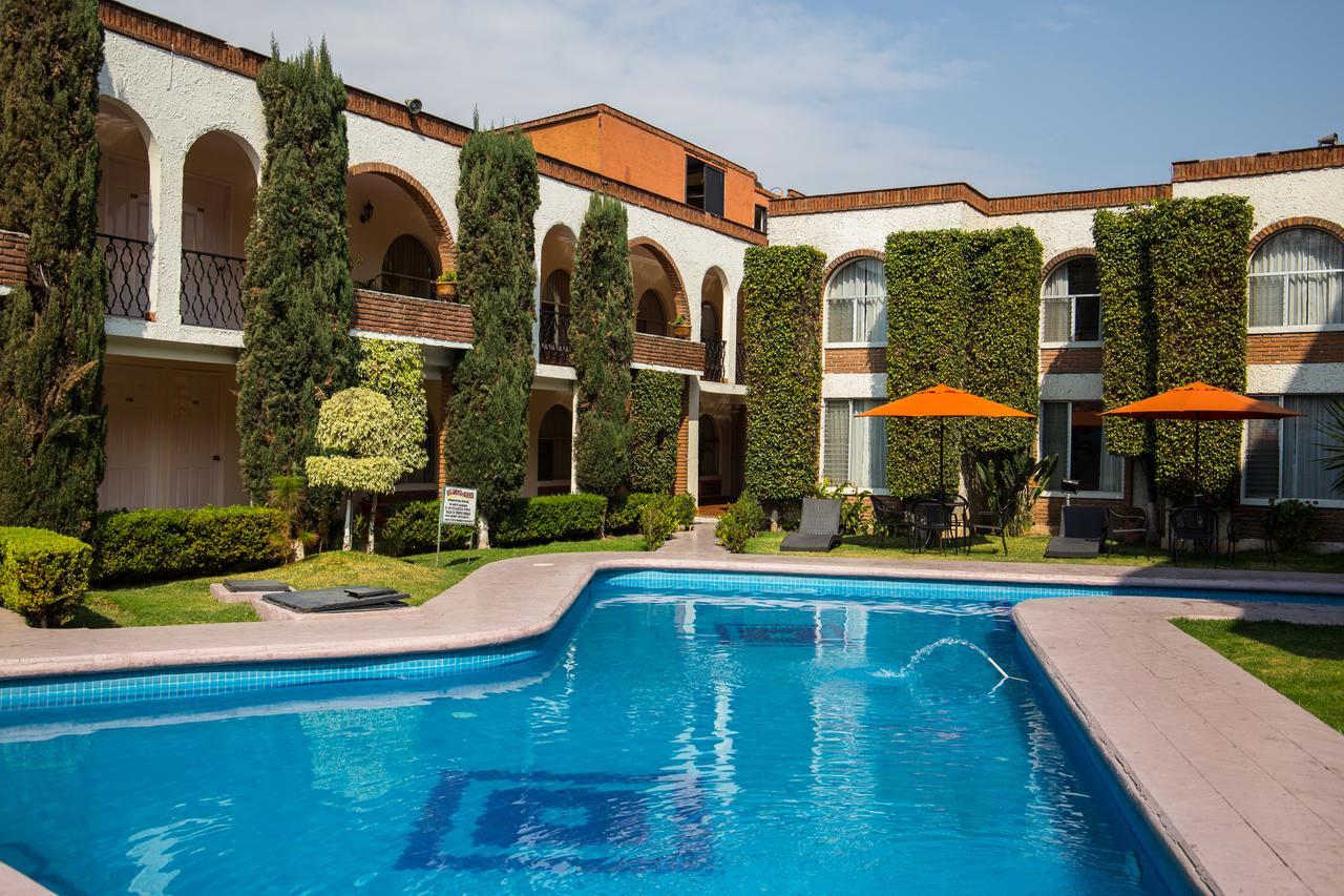 Hotel&Suites Villa del Sol Morelia Esterno foto